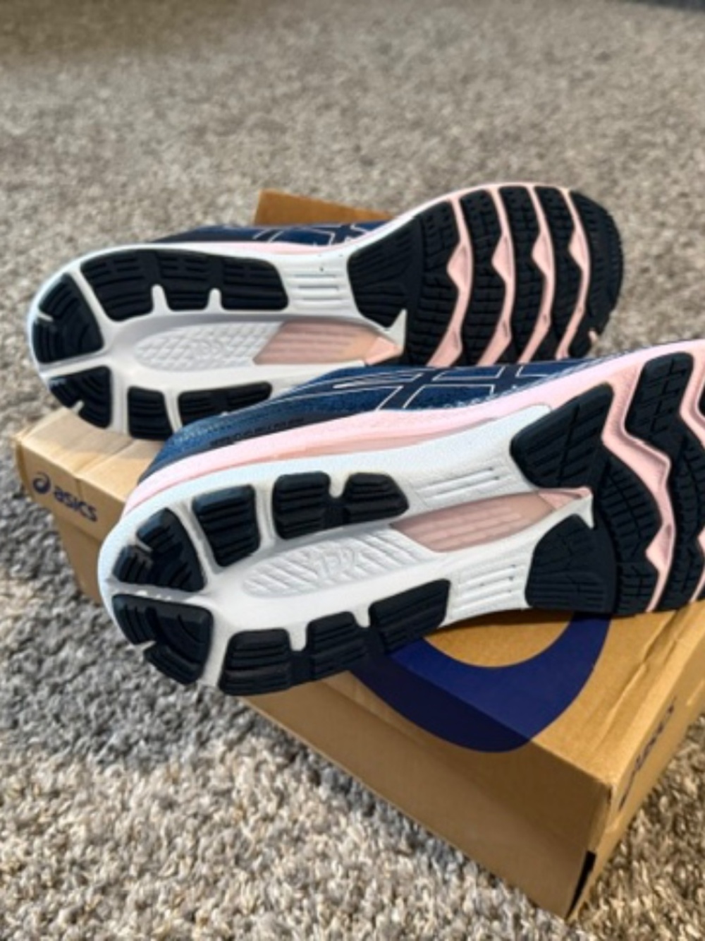 Asics Gel-Kayano 28 'Barely Rose'/Marko Blue Women Size 11 (reg) NIB - Picture 3 of 5